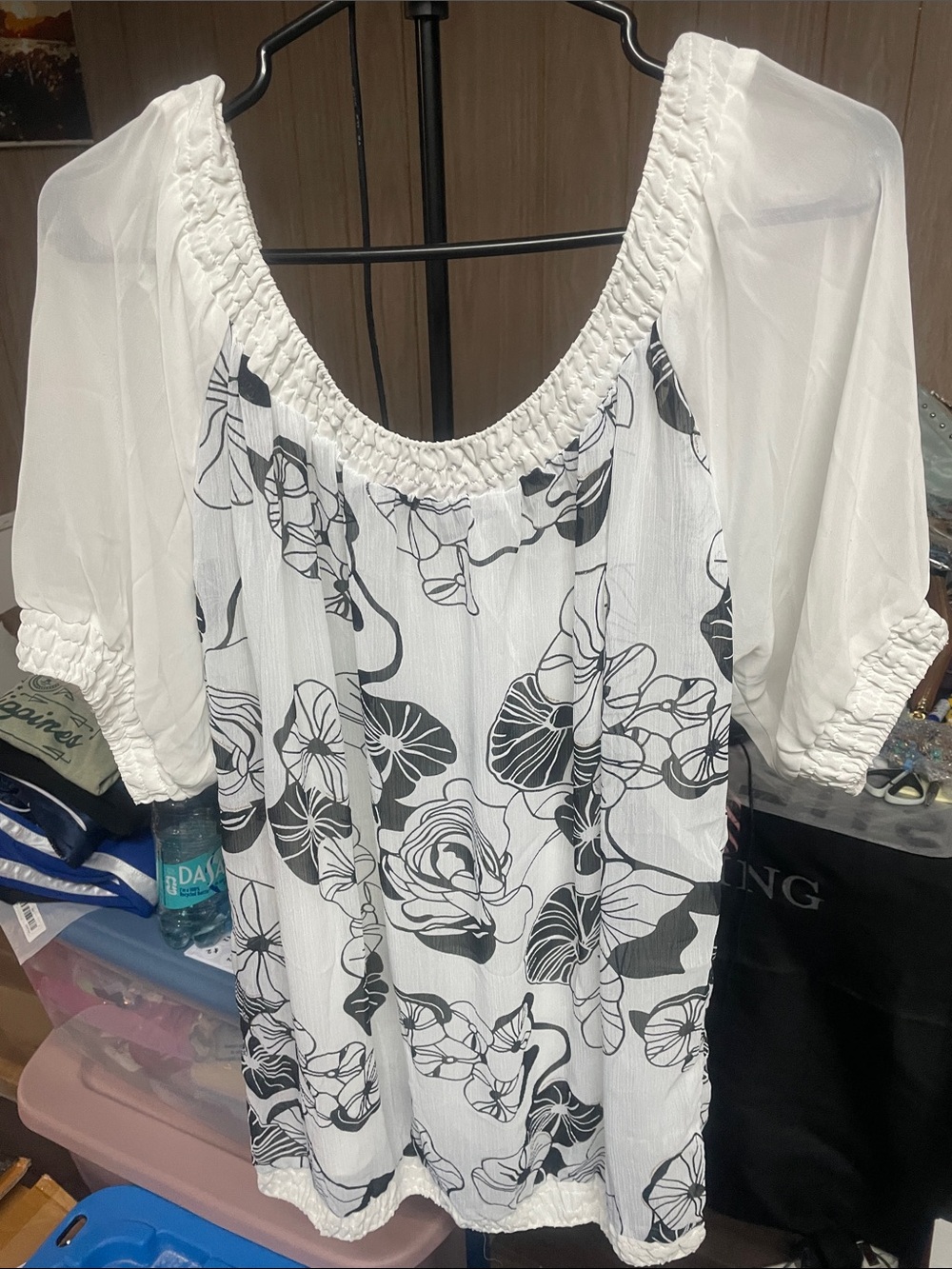 Ladies Circle with camisole